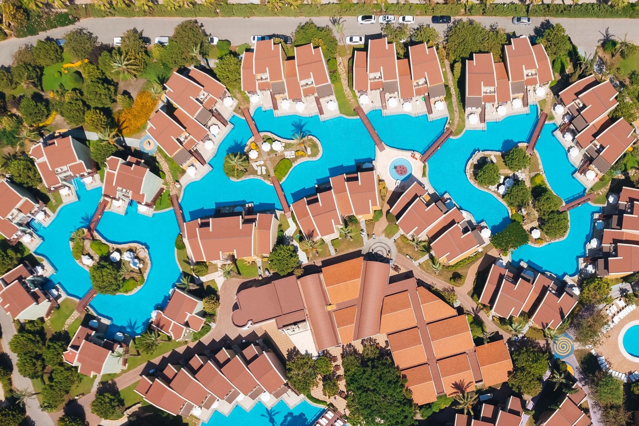 Selectum-Family-Side-Oda-356395