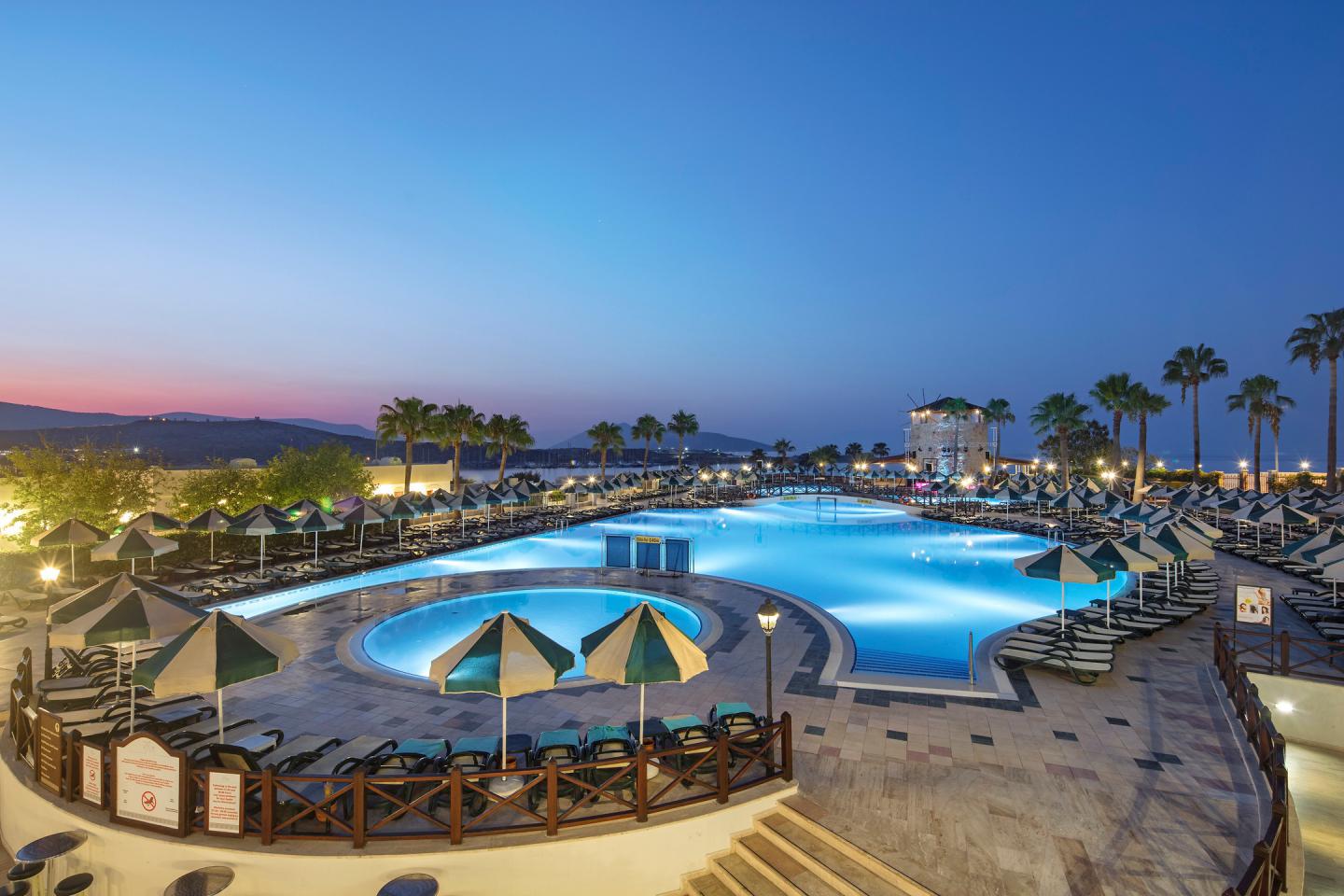 asteria-bodrum-resort-havuz-3_122691