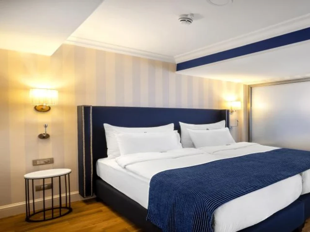 rubi-platinum-sign_12170_640656